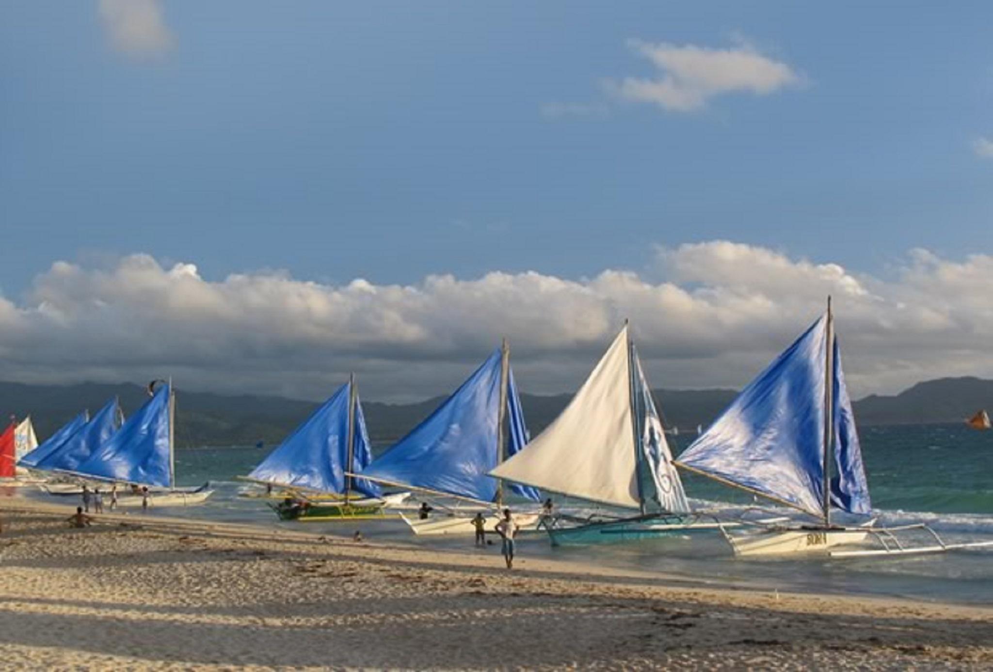 Hotel Golden Phoenix Boracay 4*