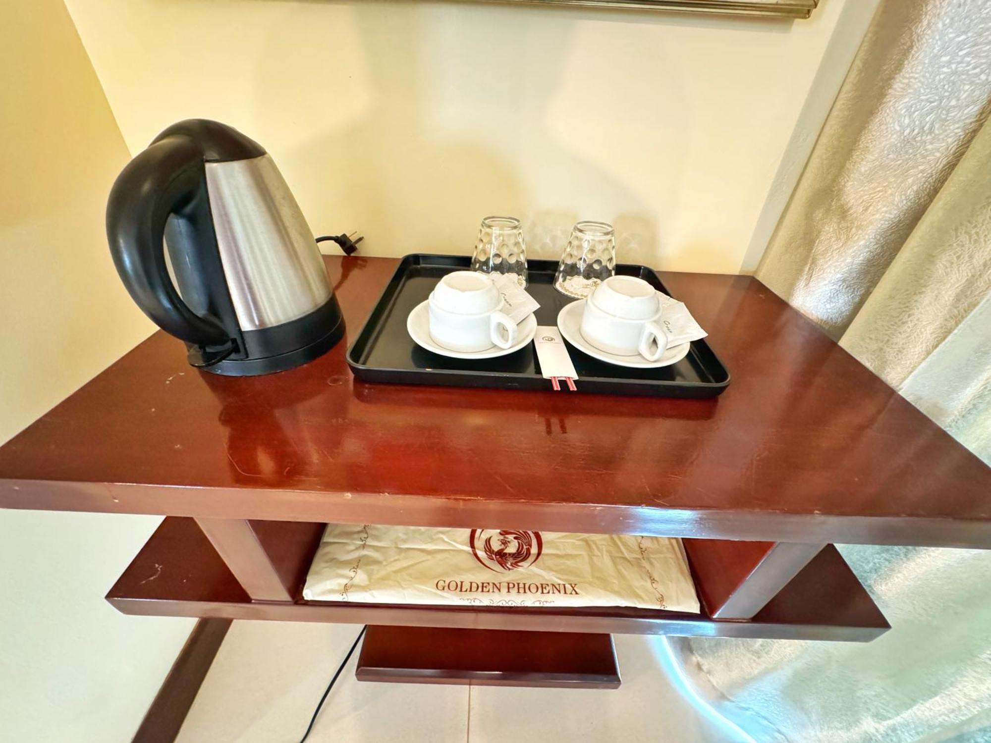 Golden Phoenix Boracay 4* Manoc-Manoc