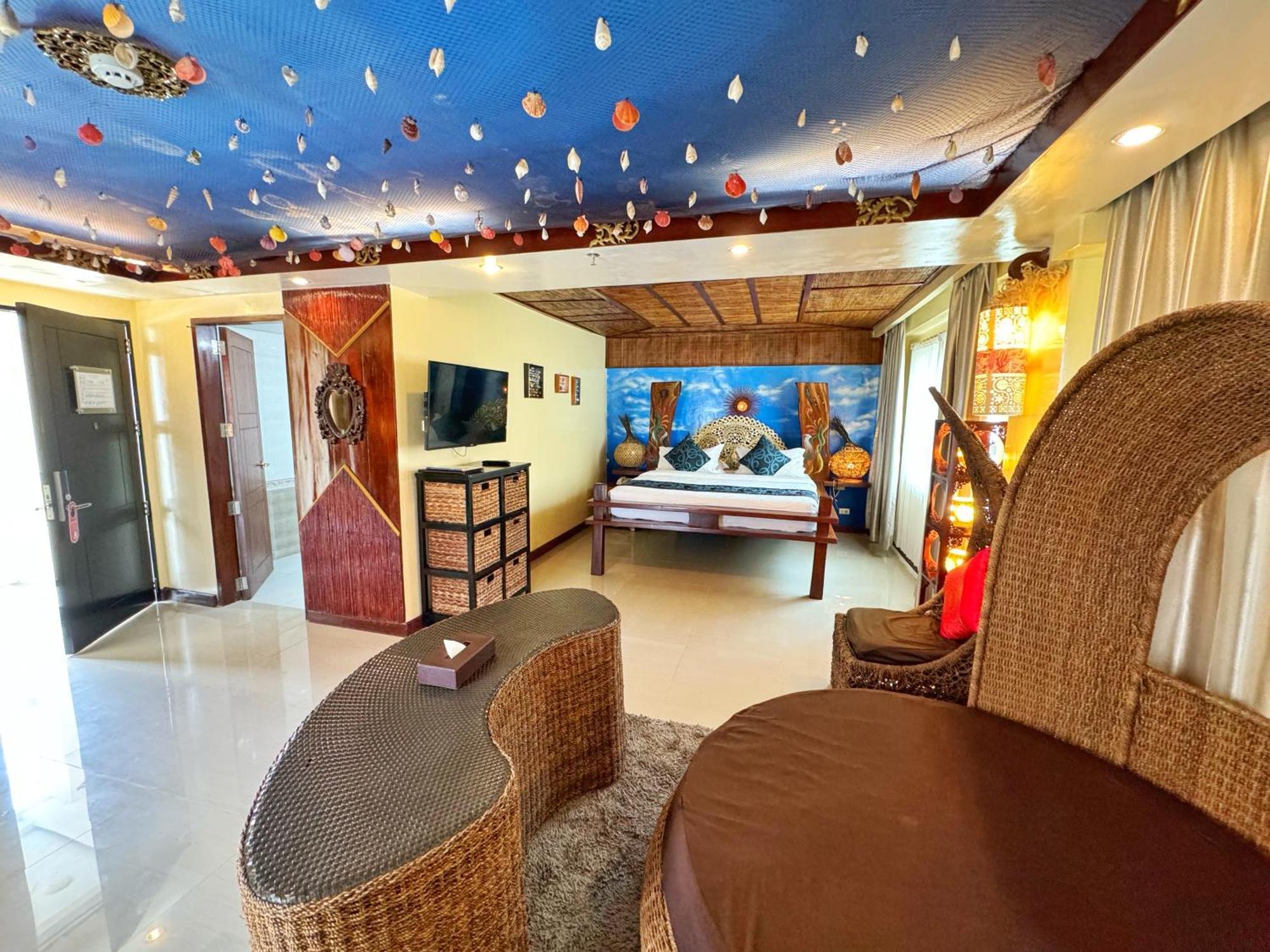 Hotel Golden Phoenix Boracay