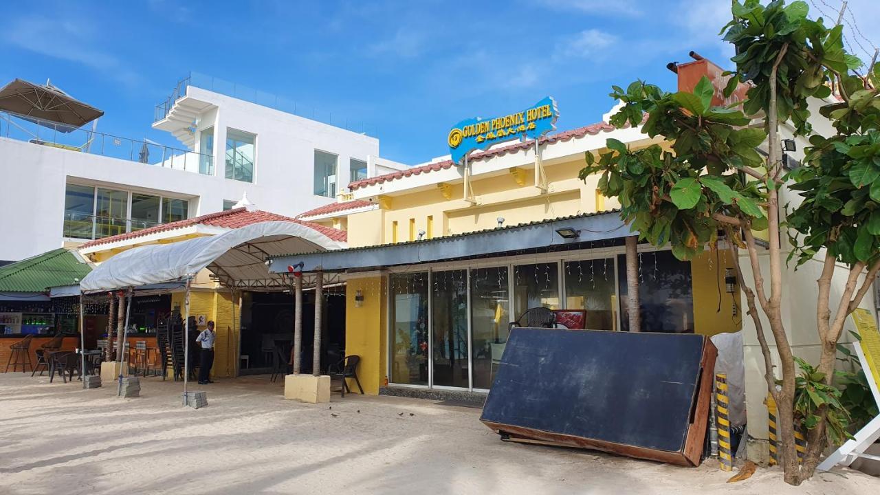 Golden Phoenix Boracay Hotel 4*